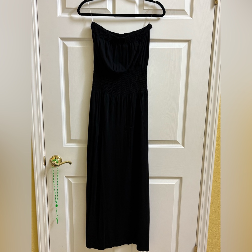 Elegant Black Strapless Maxi Dress